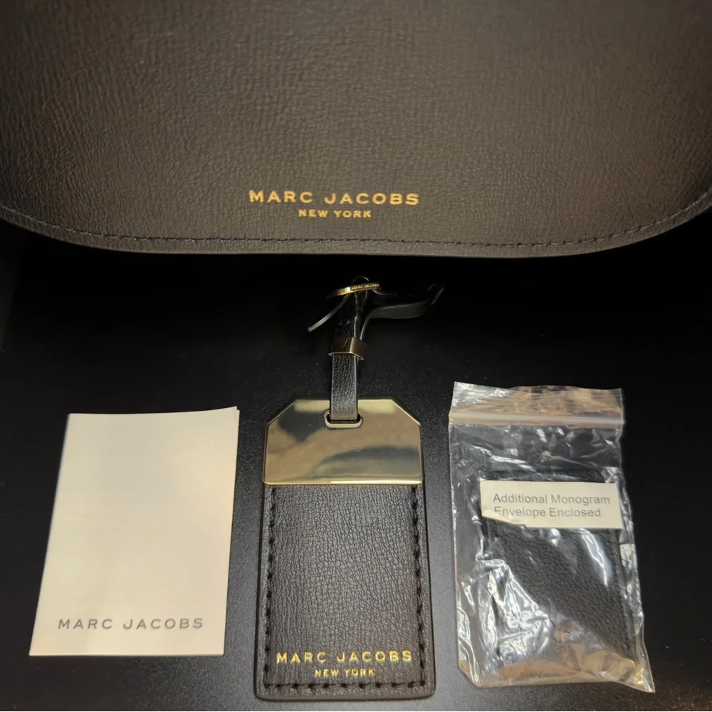 Marc Jacobs Black and Gold Rider Saddle Leather Bag - Picture 3 of 11